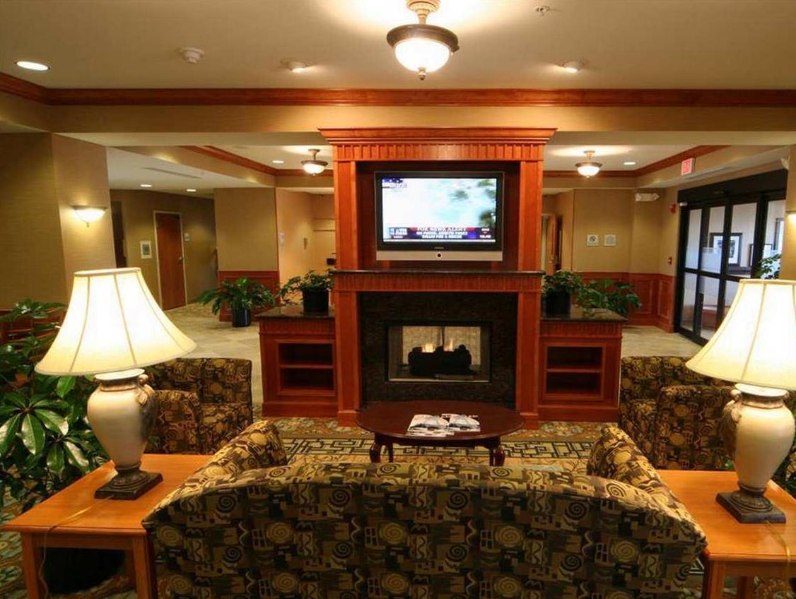 Hampton Inn Commerce/Нови Экстерьер фото