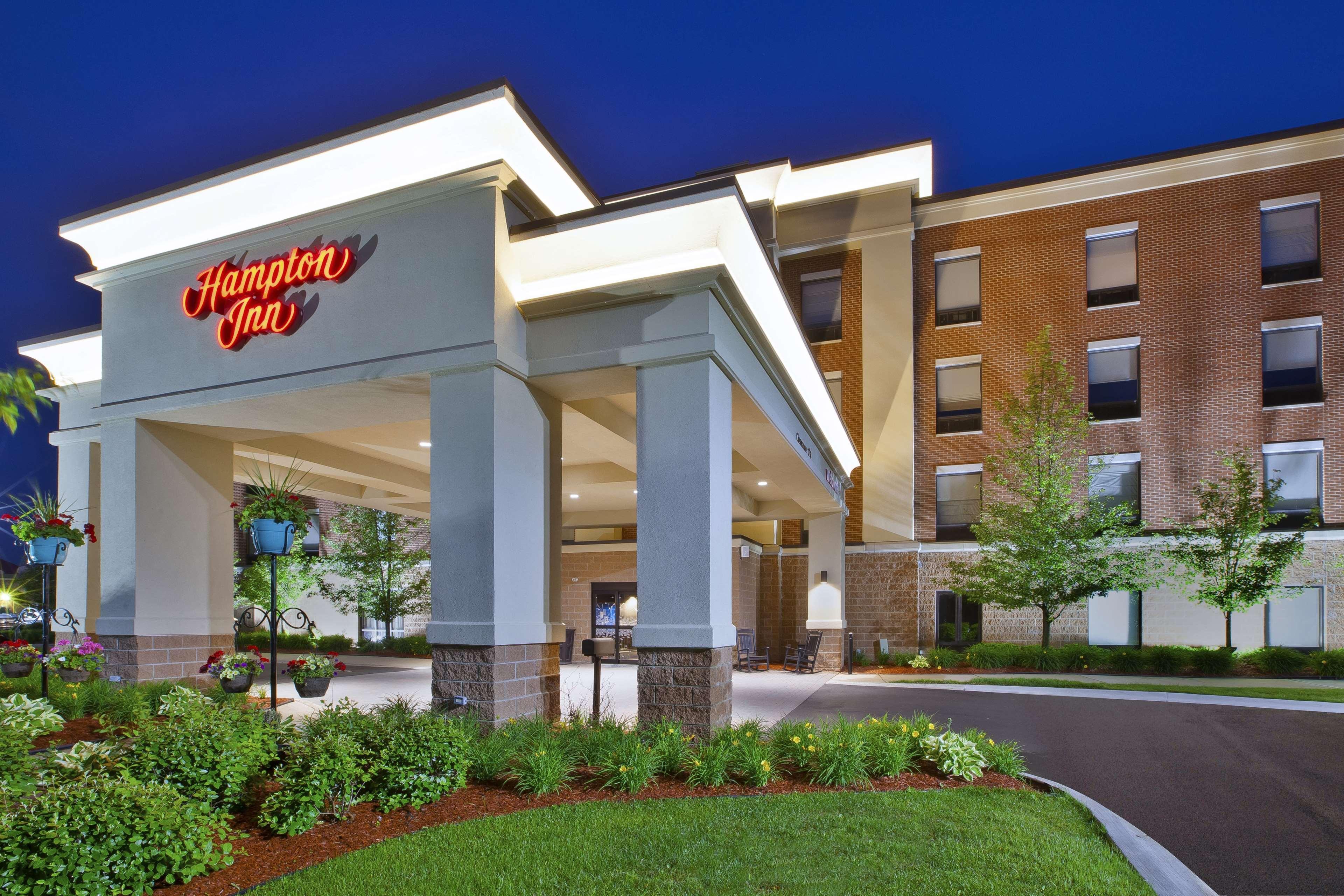 Hampton Inn Commerce/Нови Экстерьер фото